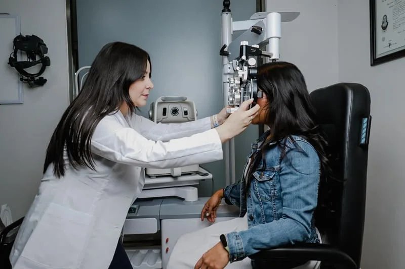 Atención médica oftalmológica