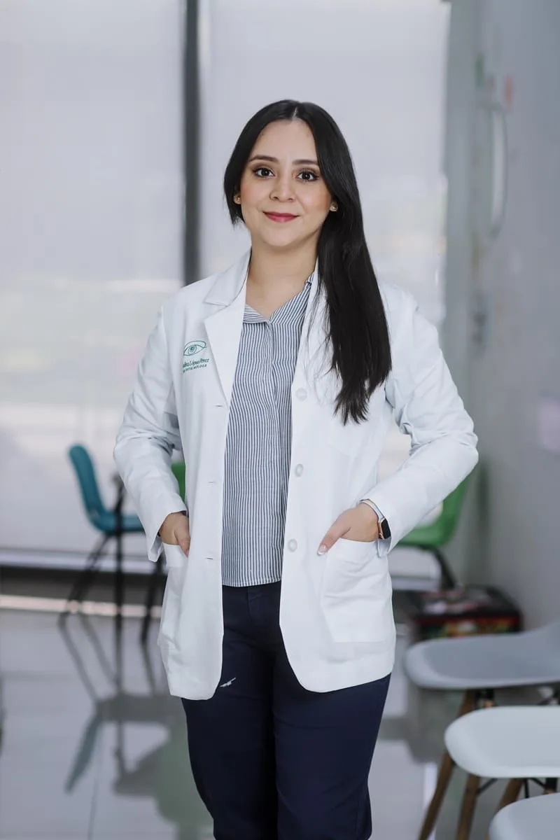 agendar-oftalmologa-en-queretaro